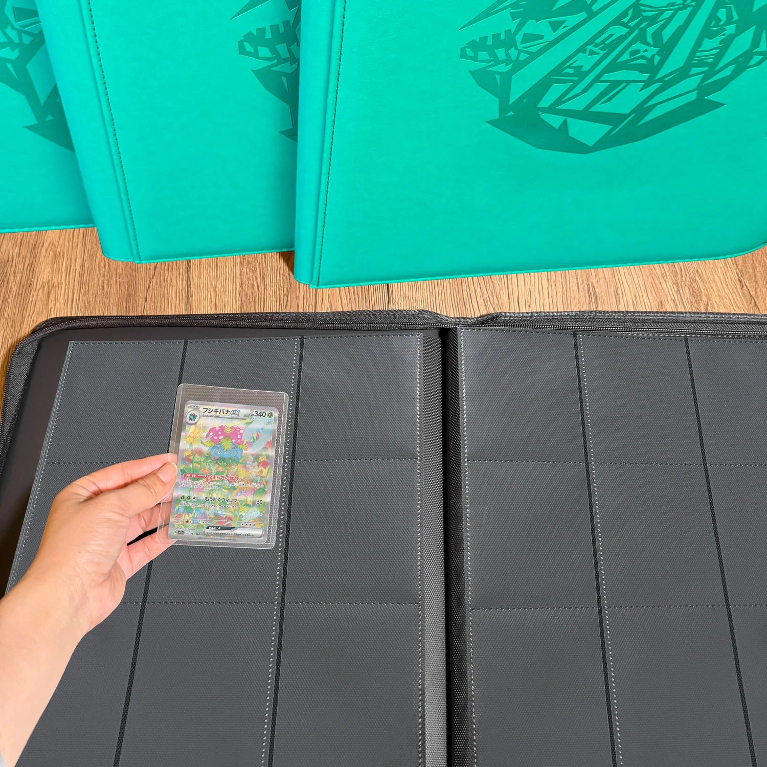 Venusaur Toploader Binder - Image 7